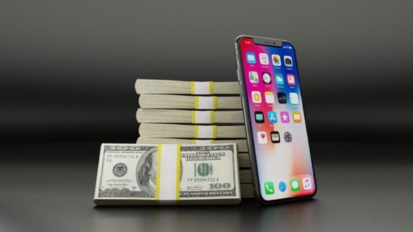 Lưu ý quan trọng khi cầm iPhone không giữ máy