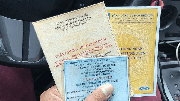 Những lưu ý quan trọng khi cầm cavet xe