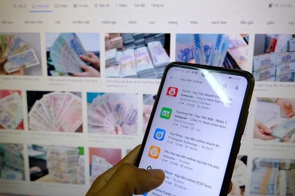 Phân biệt app vay tiền uy tín và tín dụng đen